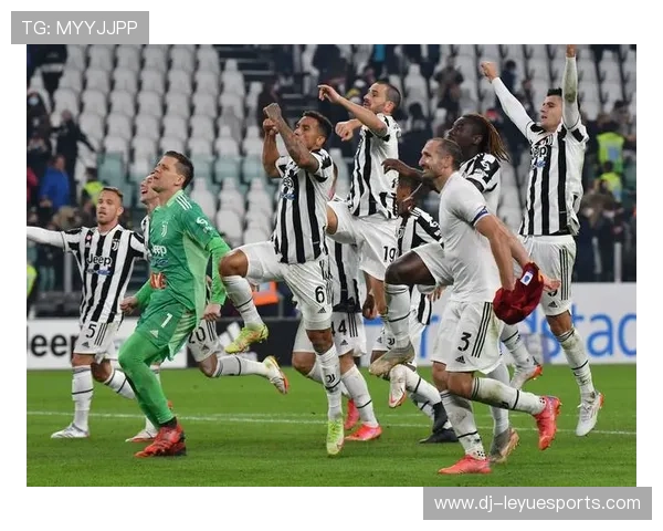 尤文图斯中场在比赛中控制比赛节奏